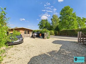 Parking and Workshop- click for photo gallery